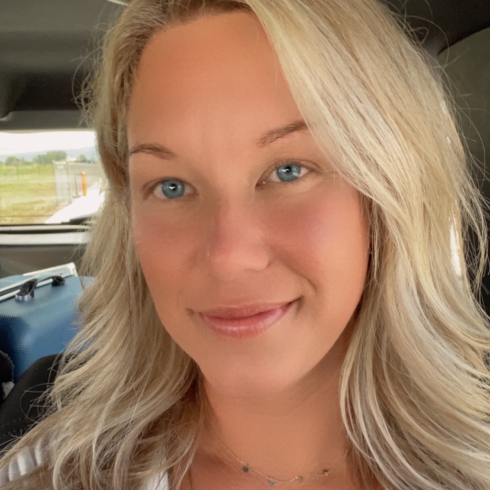 Meet your Posher, Anna